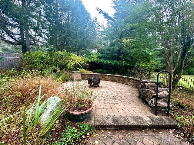 1 High Acres Drive, Ewing, NJ 08628