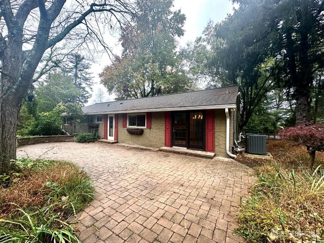 1 High Acres Drive, Ewing, NJ 08628