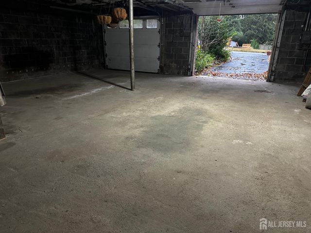 1 High Acres Drive, Ewing, NJ 08628