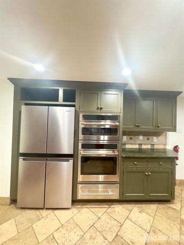 1 High Acres Drive, Ewing, NJ 08628