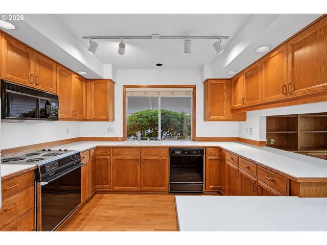 15705 Se 34TH Cir, Vancouver, WA 98683