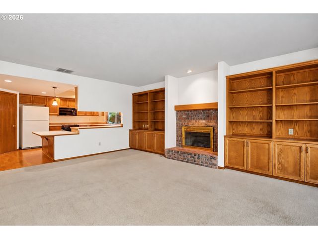 15705 Se 34TH Cir, Vancouver, WA 98683