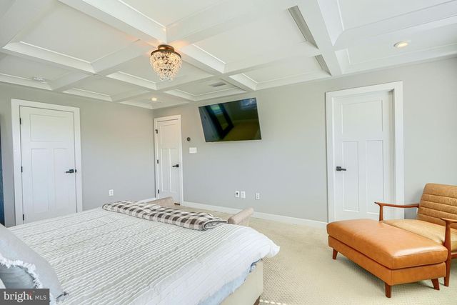 2553 HANOVER PIKE, Hampstead, MD 21074