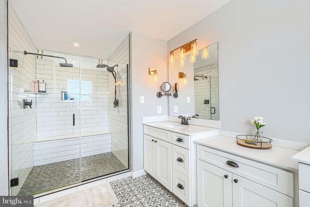 2553 HANOVER PIKE, Hampstead, MD 21074