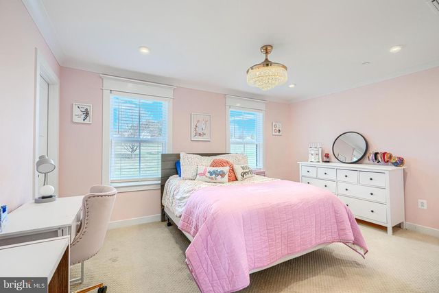 2553 HANOVER PIKE, Hampstead, MD 21074