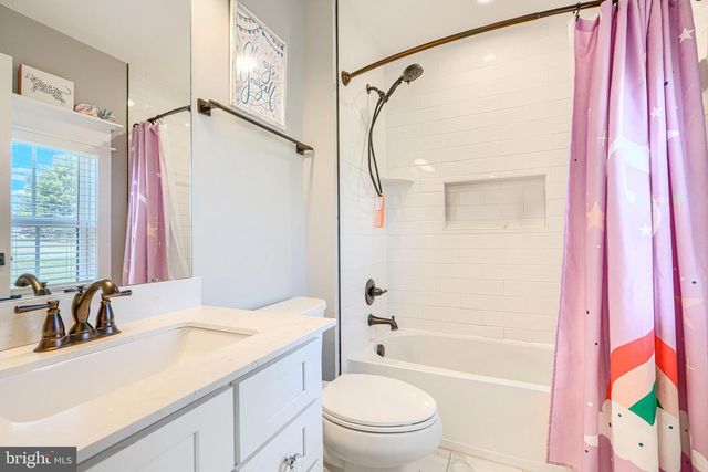 2553 HANOVER PIKE, Hampstead, MD 21074