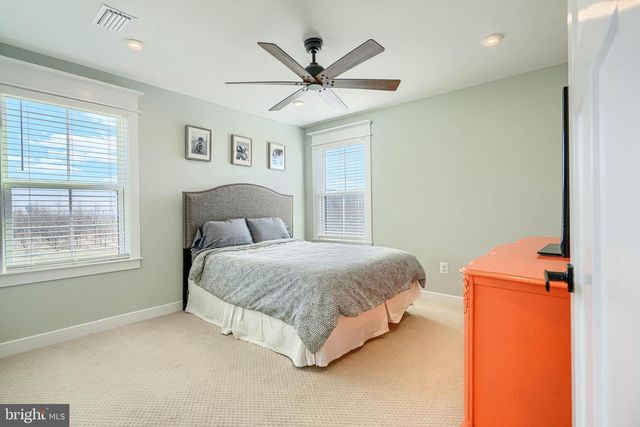 2553 HANOVER PIKE, Hampstead, MD 21074