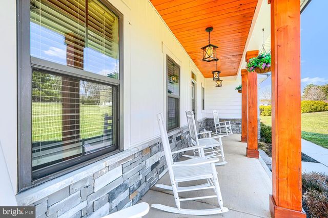 2553 HANOVER PIKE, Hampstead, MD 21074