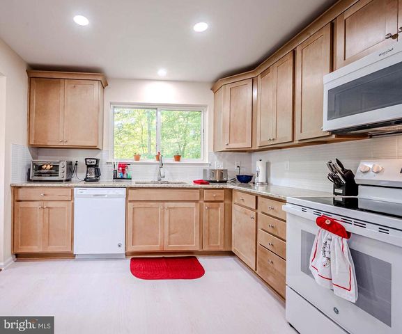 41 SHERIN DR, Newark, DE 19702