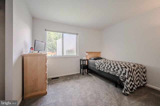 41 SHERIN DR, Newark, DE 19702