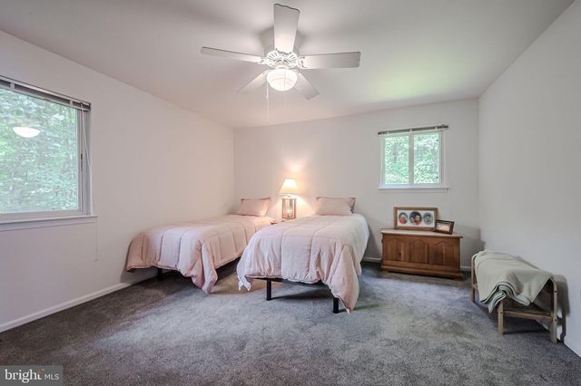 41 SHERIN DR, Newark, DE 19702