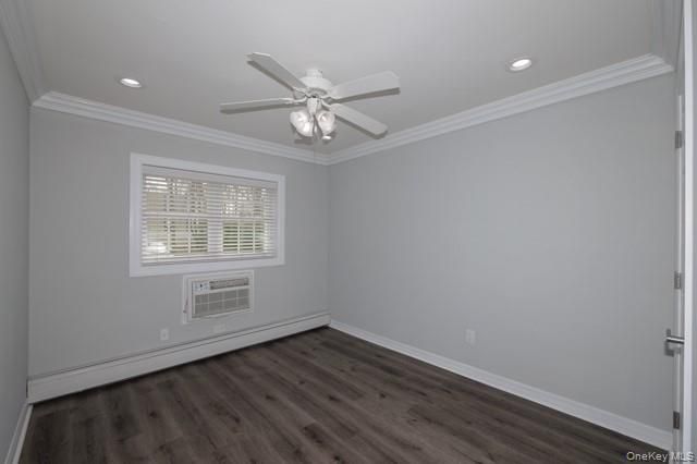118 Carleton Avenue 2B, Islip Terrace, NY 11752