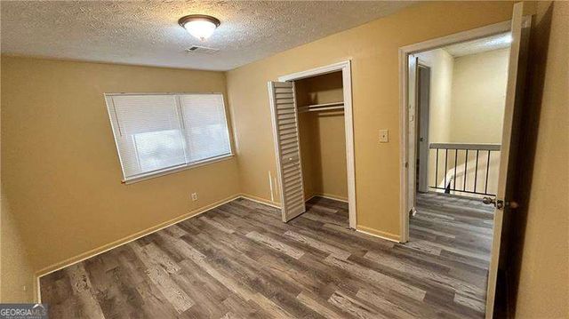 8560 Creekwood Way, Jonesboro, GA 30238