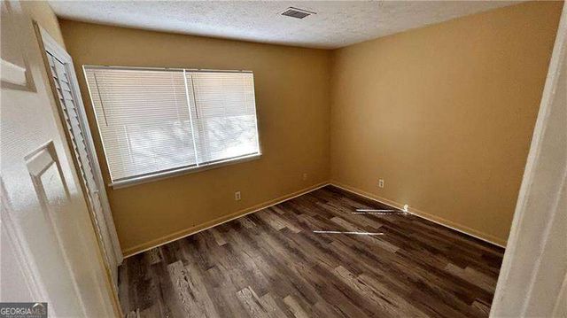 8560 Creekwood Way, Jonesboro, GA 30238