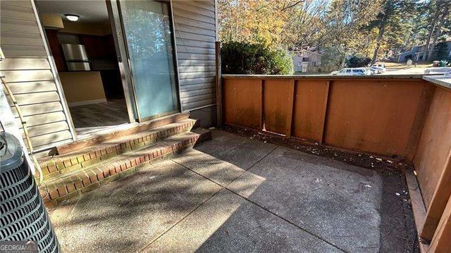 8560 Creekwood Way, Jonesboro, GA 30238