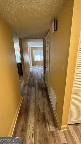 8560 Creekwood Way, Jonesboro, GA 30238