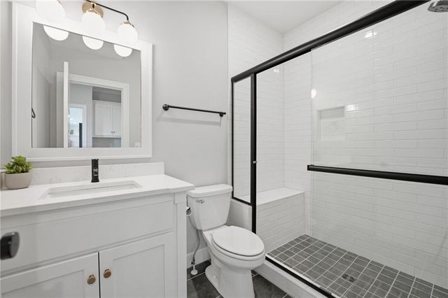 2063 NW O'Brien Road, Lee's Summit, MO 64081