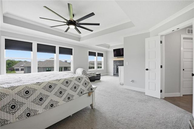 2063 NW O'Brien Road, Lee's Summit, MO 64081