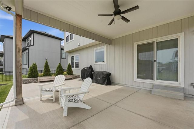 2063 NW O'Brien Road, Lee's Summit, MO 64081