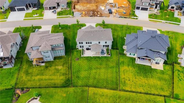 2063 NW O'Brien Road, Lee's Summit, MO 64081