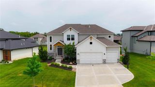 2063 NW O'Brien Road, Lee's Summit, MO 64081