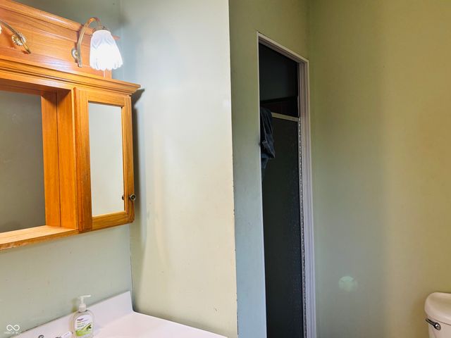 875 W Malone Drive, Connersville, IN 47331