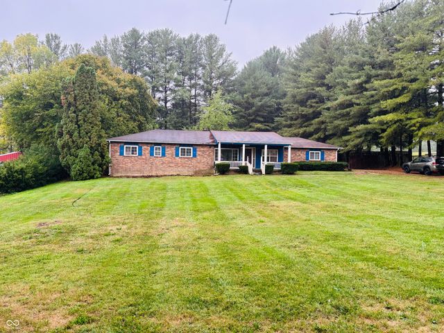 875 W Malone Drive, Connersville, IN 47331