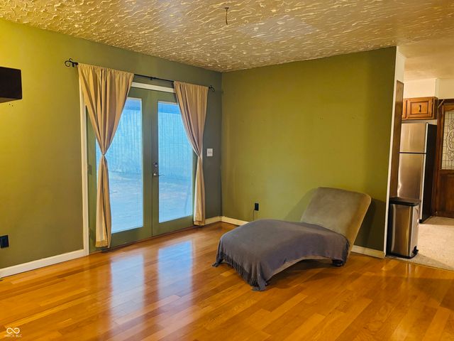 875 W Malone Drive, Connersville, IN 47331