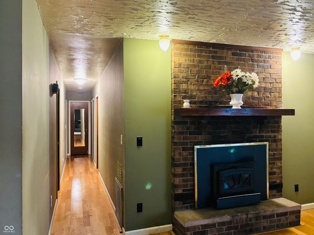 875 W Malone Drive, Connersville, IN 47331