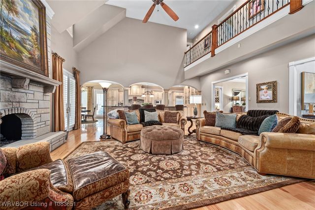 3201 Leigh's Hollow Lane, Fort Smith, AR 72903