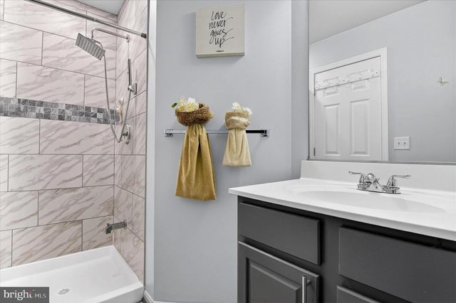 12214 BUCKY AVE, Hagerstown, MD 21740