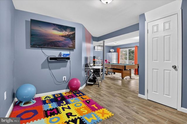 12214 BUCKY AVE, Hagerstown, MD 21740