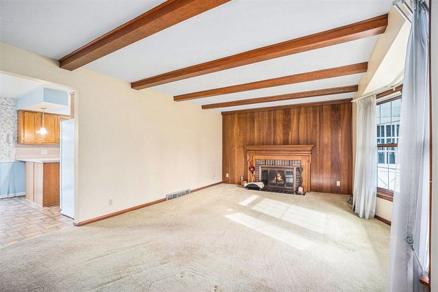 328 Thomas Street, Allegan, MI 49010