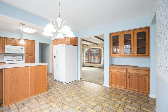 328 Thomas Street, Allegan, MI 49010