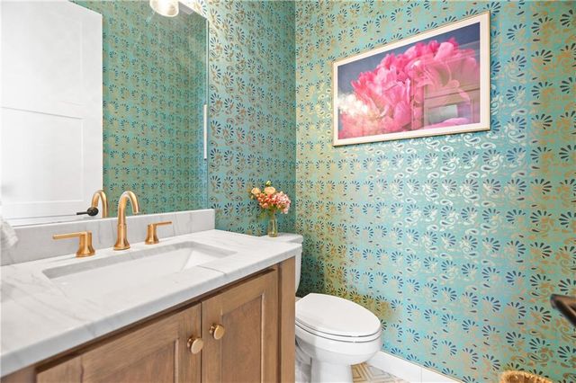 10710 W 173rd Terrace, Overland Park, KS 66221
