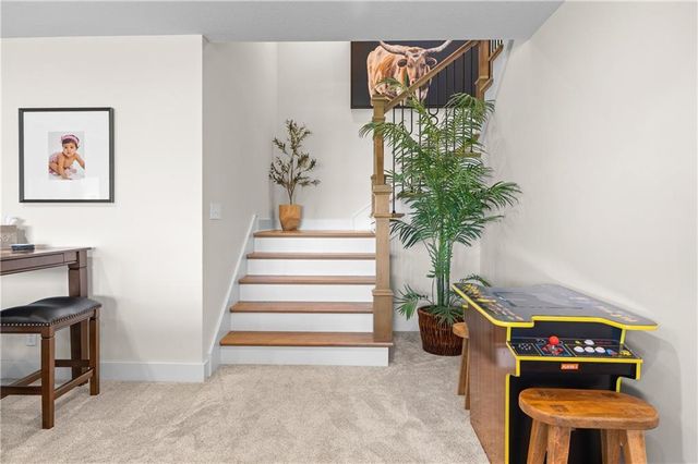 10710 W 173rd Terrace, Overland Park, KS 66221