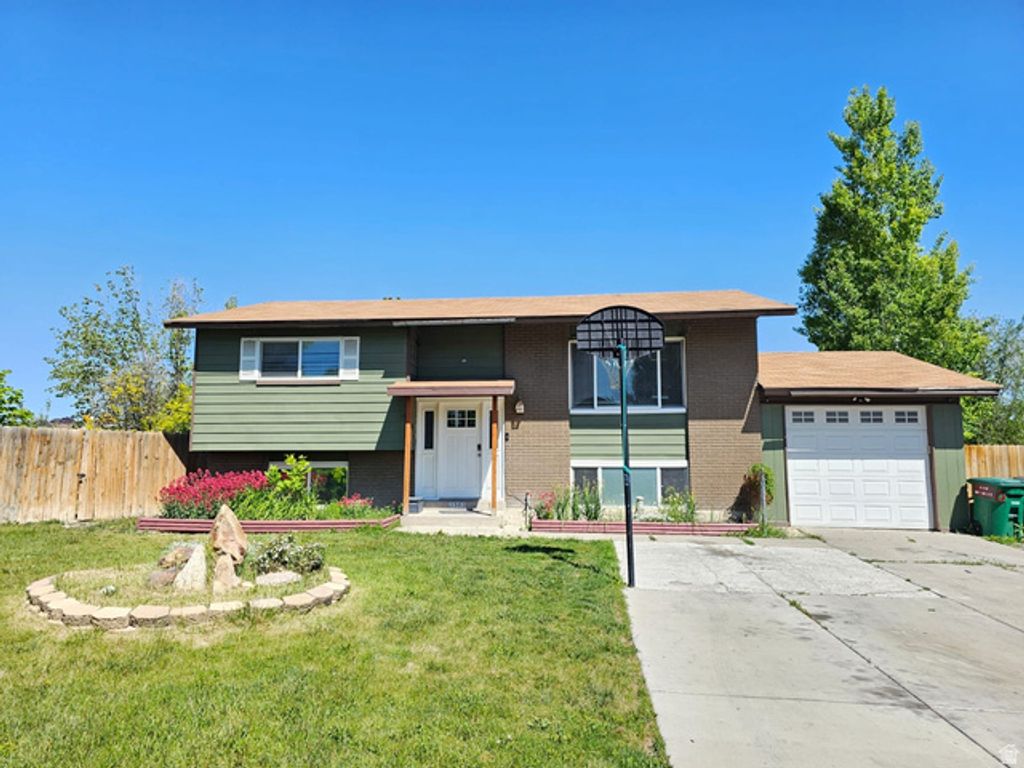 3500 W 6875 S, West Jordan, UT 84084 — exterior