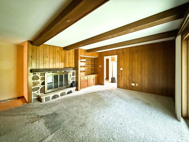N93W25235 Crestwood Drive, Sussex, WI 53089
