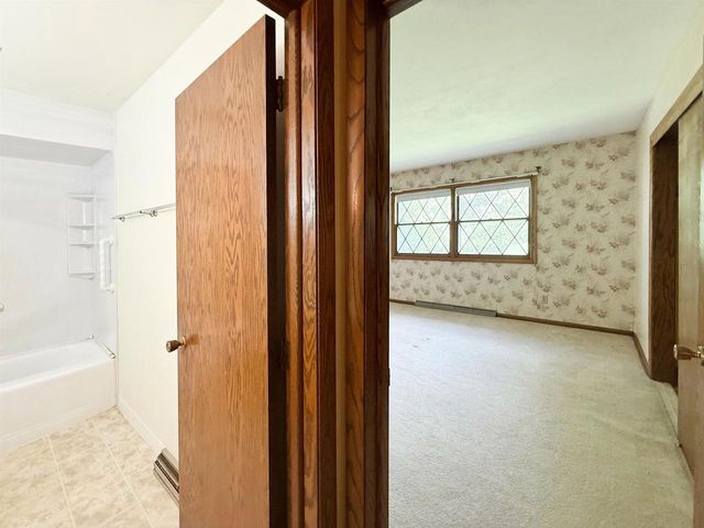 N93W25235 Crestwood Drive, Sussex, WI 53089