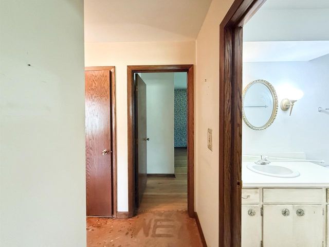 N93W25235 Crestwood Drive, Sussex, WI 53089