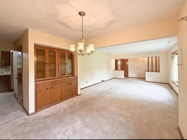 N93W25235 Crestwood Drive, Sussex, WI 53089