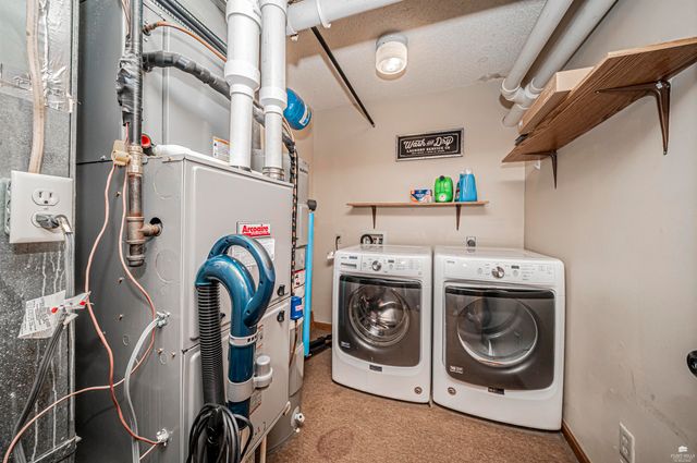 3223 Weaver Drive, Milford, KS 66514