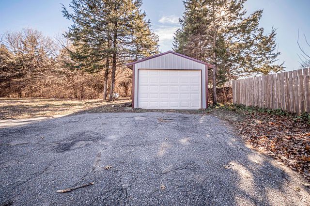 3223 Weaver Drive, Milford, KS 66514