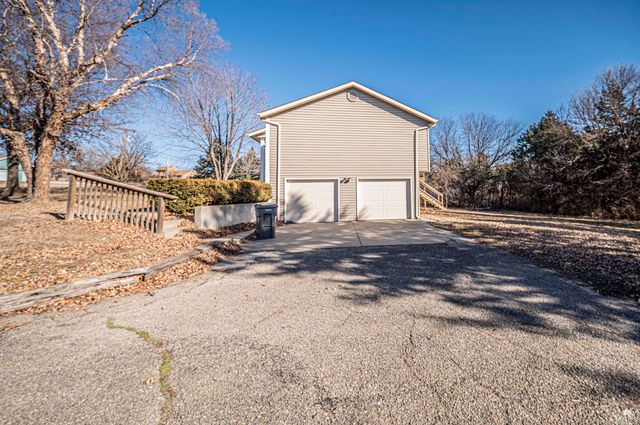 3223 Weaver Drive, Milford, KS 66514