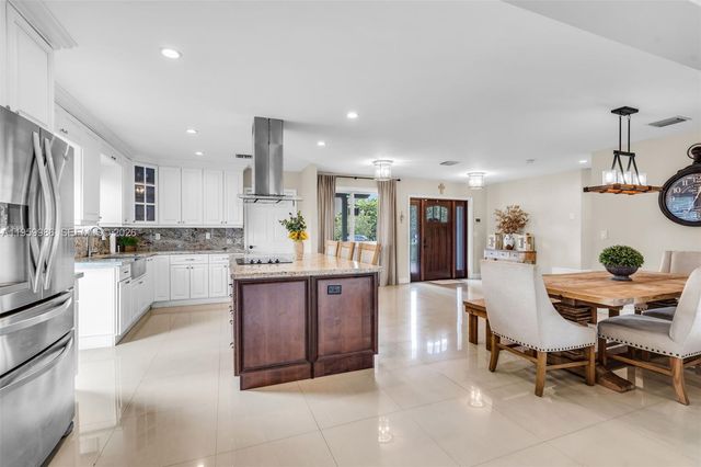 9091 SW 49th Street, Cooper City, FL 33328