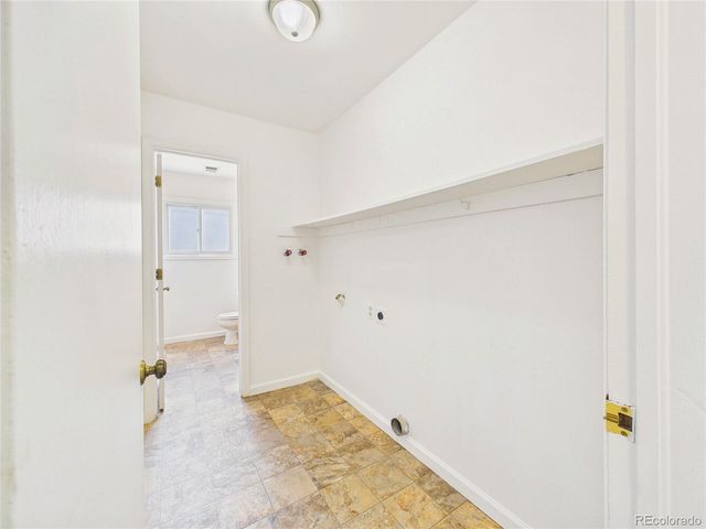 5572 S Zeno Court, Centennial, CO 80015