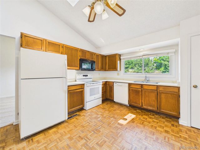 5572 S Zeno Court, Centennial, CO 80015