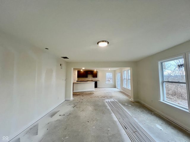 2323 N Liberty Lakes Drive, Greensburg, IN 47240