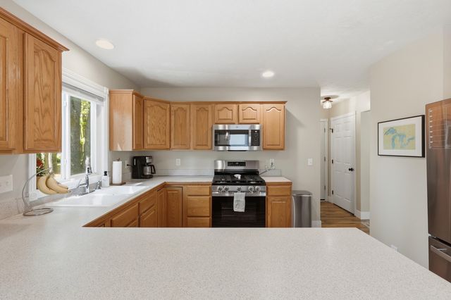 10899 Skylane Court, Allendale, MI 49401
