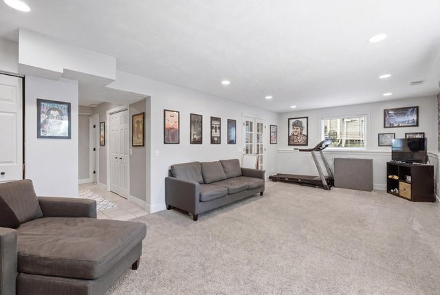 10899 Skylane Court, Allendale, MI 49401
